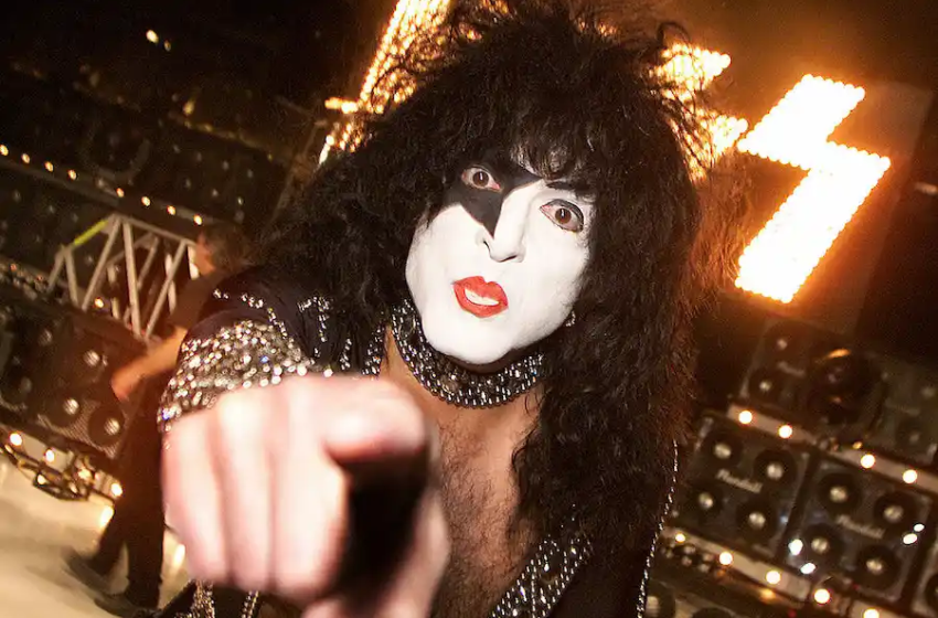  Paul Stanley vocalista de Kiss supera su severa gripe