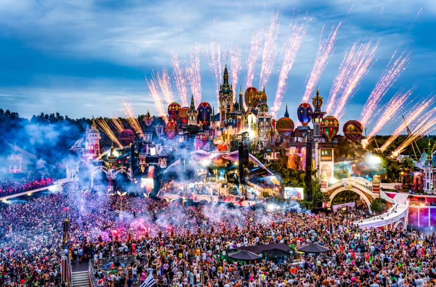  TOMORROWLAND BRASIL 2024 Y SUS ESCENARIOS