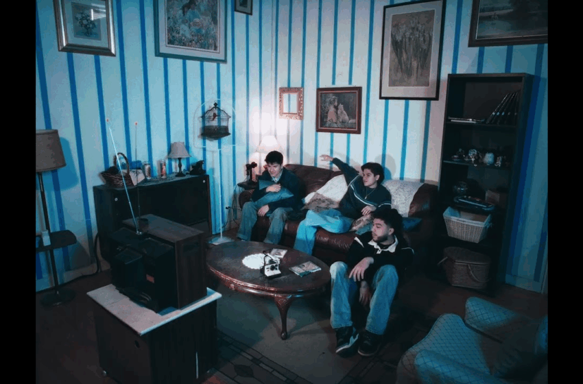LOS APTOS LANZAN SERREÑA ROMANTICA ” LA NENA”