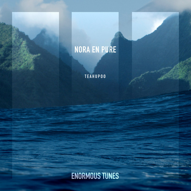 Nora En Pure 